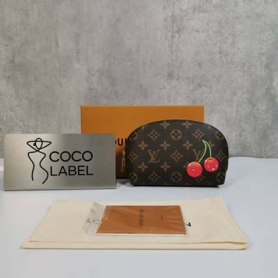 루이비통 x 무라카미 코스메틱 파우치