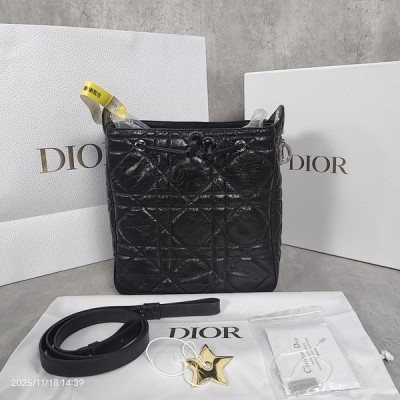 디올 디 모션 미디엄 호보 버킷백 DR09463