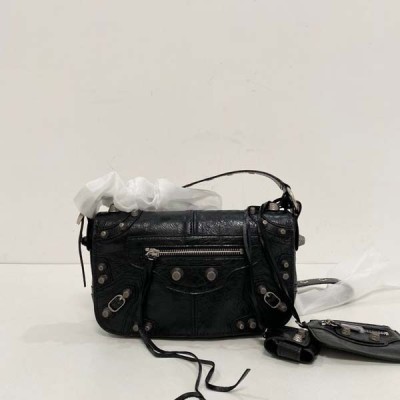 발렌시아가 르 카골 플랩백