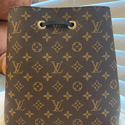 9765_71310555_01.jpg